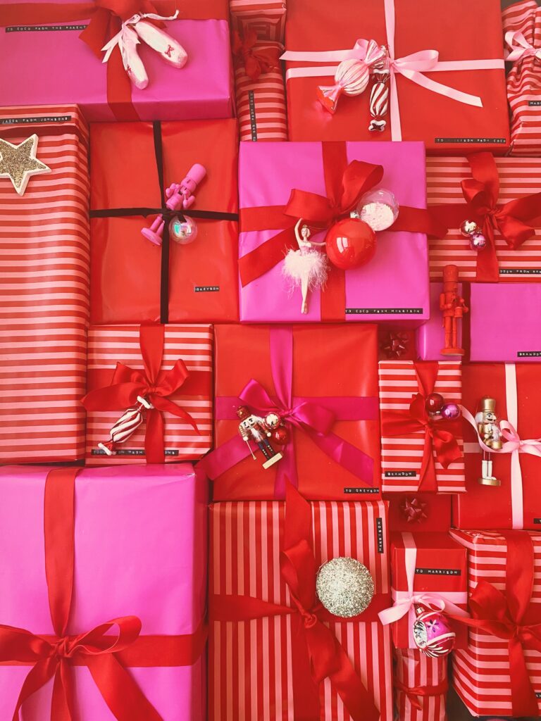 pink-and-red-christmas-presents-2026-03-16-02-10-32-utc